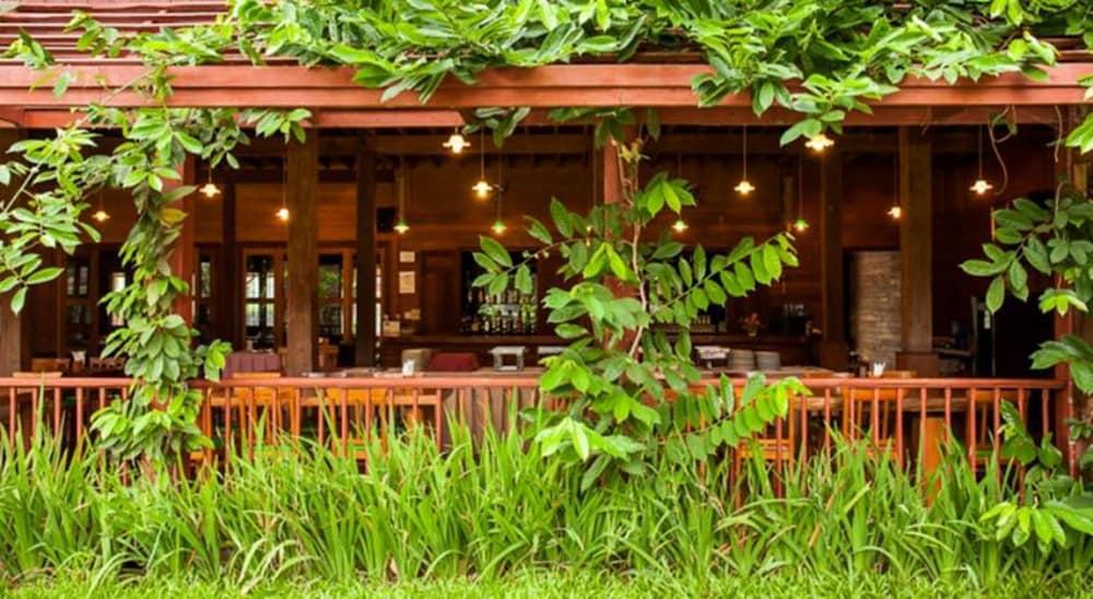 Riverhouse-The Teak House Mae Sariang Ngoại thất bức ảnh