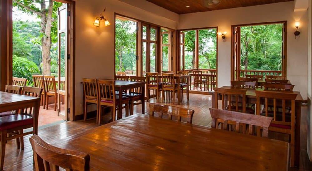 Riverhouse-The Teak House Mae Sariang Ngoại thất bức ảnh