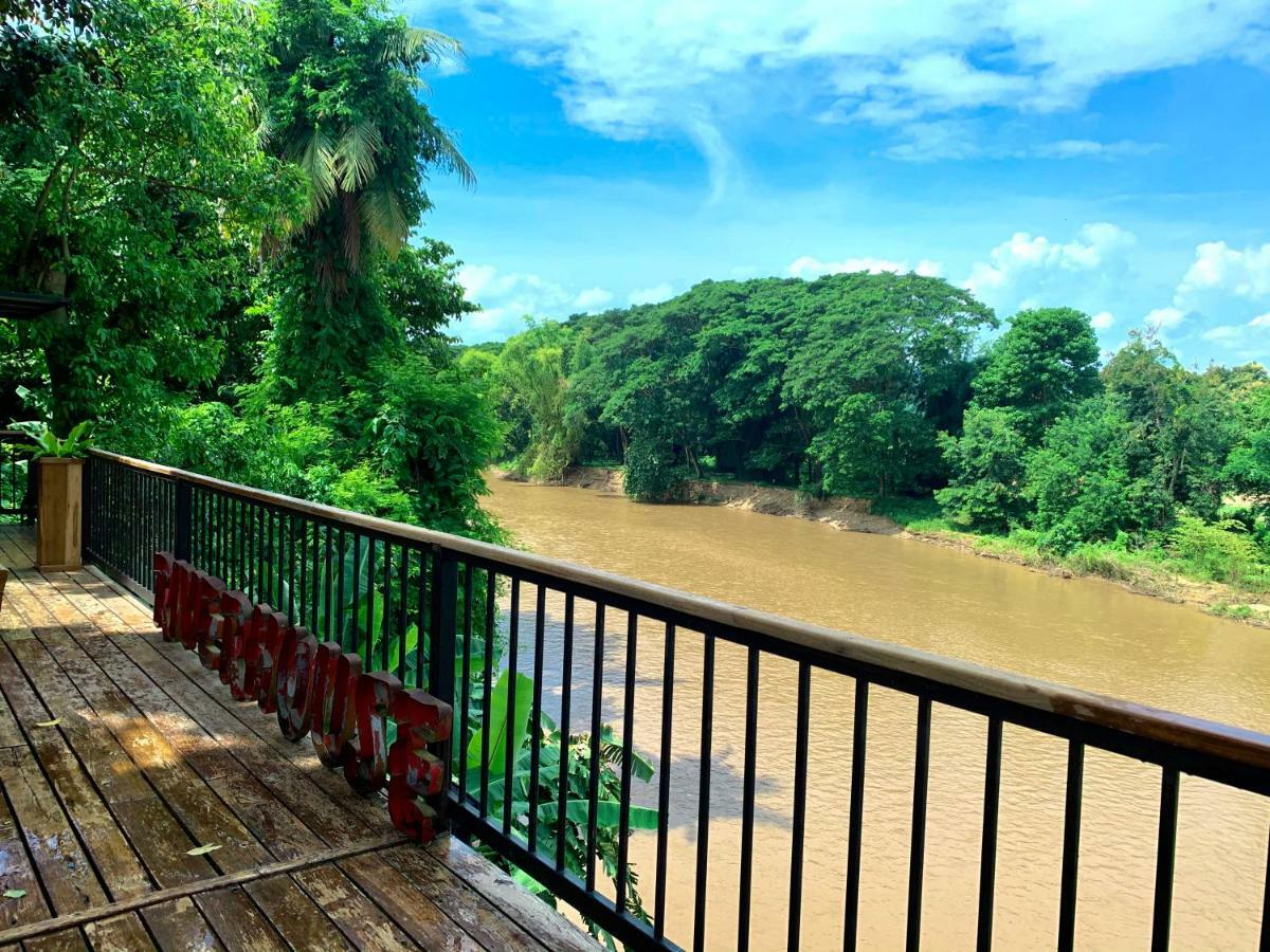 Riverhouse-The Teak House Mae Sariang Ngoại thất bức ảnh